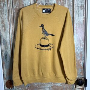 Moore Hand Printed In Denver Roadrunner On Hat Sweatshirt L Mustard